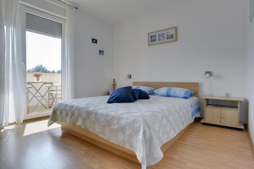 Apartment Frlan Лижнян Экстерьер фото